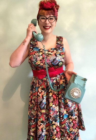 Amanda Scoop Neck Swing Dress in Black Comic Print – Dresses | Kitty Darling