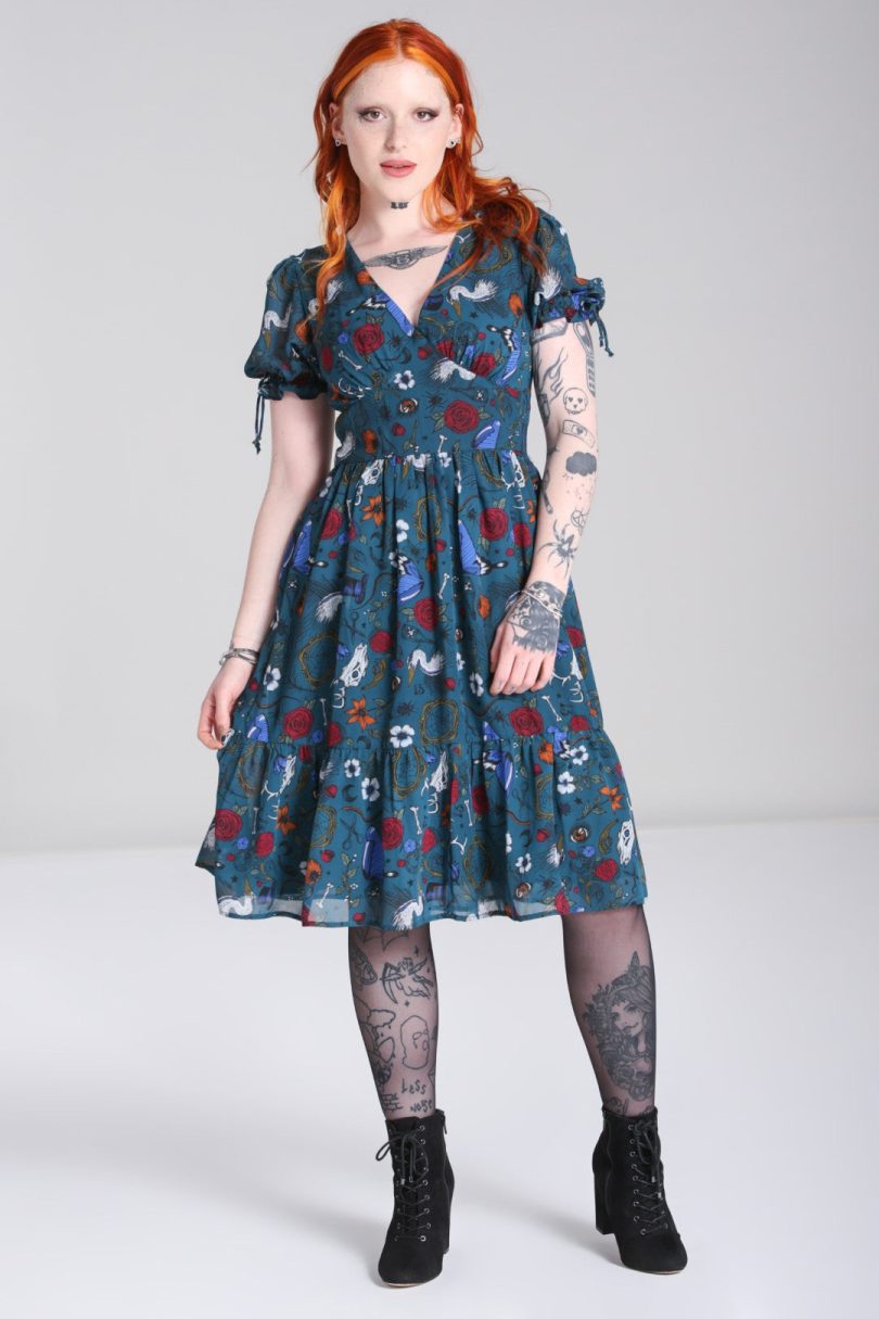 Sianna Midi Dress – Shop now at Kitty Darling