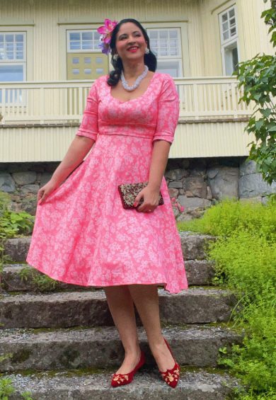 Scarlette Pink Floral Garden Circle Dress – Swing Dresses | Kitty Darling