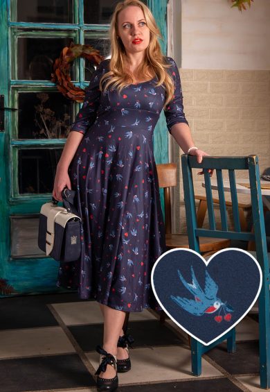 Scarlette Navy Swallow & Hearts Print Long-Sleeved Stretchy Dress – Shop now at Kitty Darling