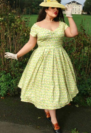 Lily Cream Off Shoulder 50s Inspired Pears Print Dress – Dresses | Kitty Darling