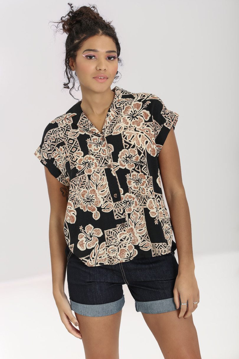 Dominique Shirt – Shop now at Kitty Darling