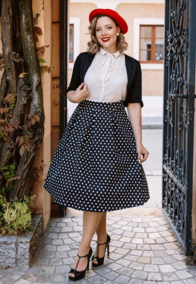 Rochelle High Waist Full Circle Polka Dot Skirt in Black – Dresses | Kitty Darling