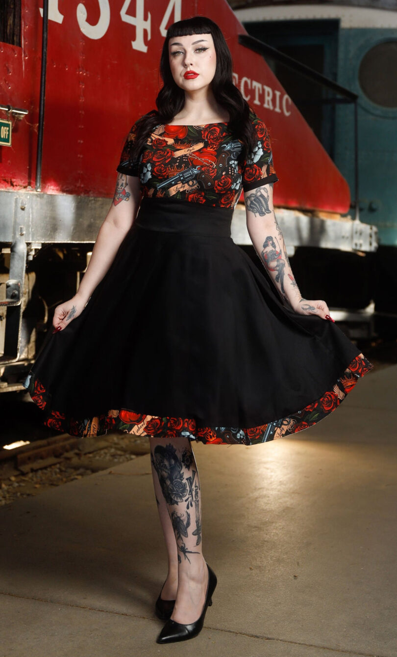 Darlene Black Rockabilly Heart & Roses Retro Print Swing Dress  Shop now at Kitty Darling