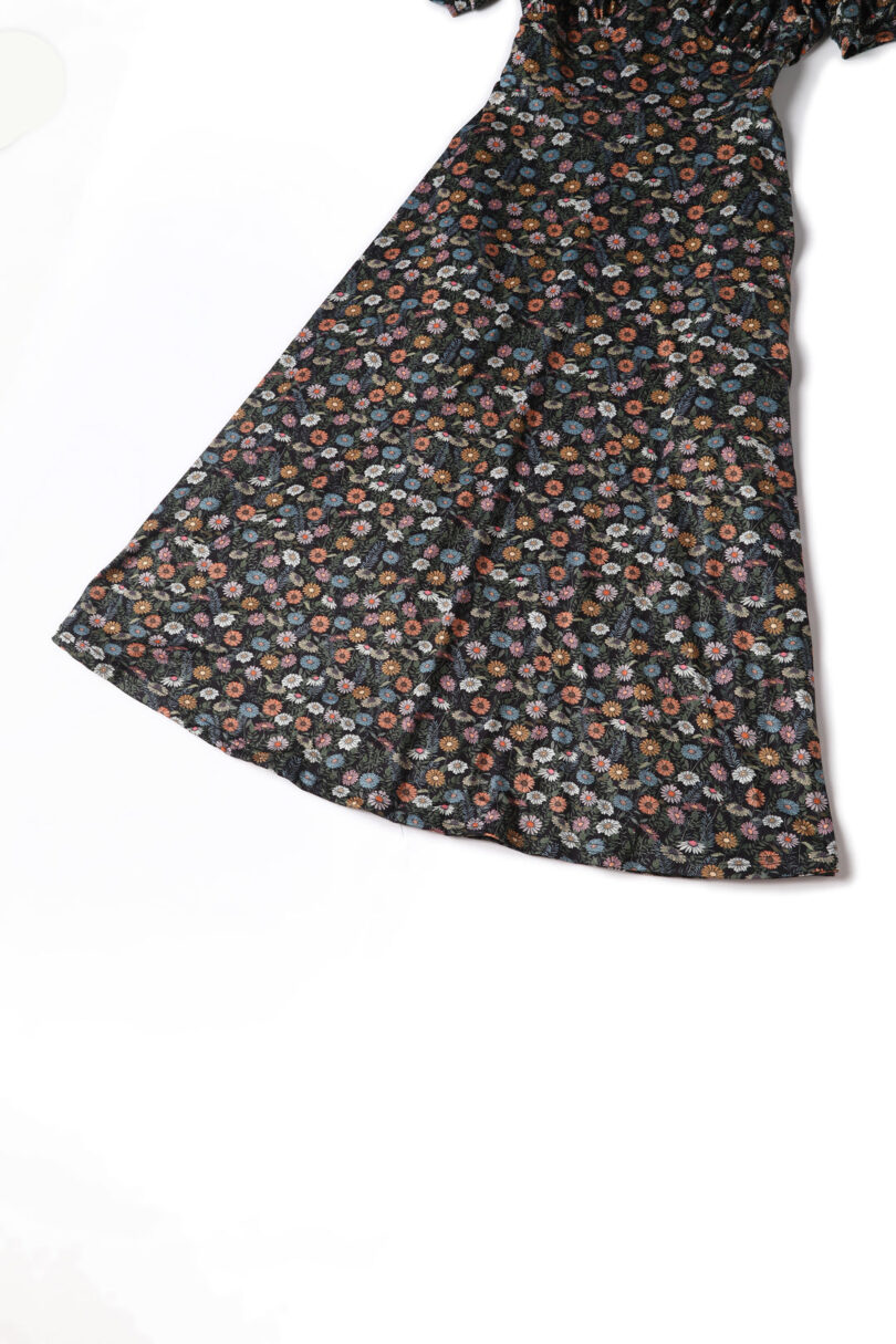 Julia Dark Green 50s Style Wildflower Print Swing Dress  Shop now at Kitty Darling