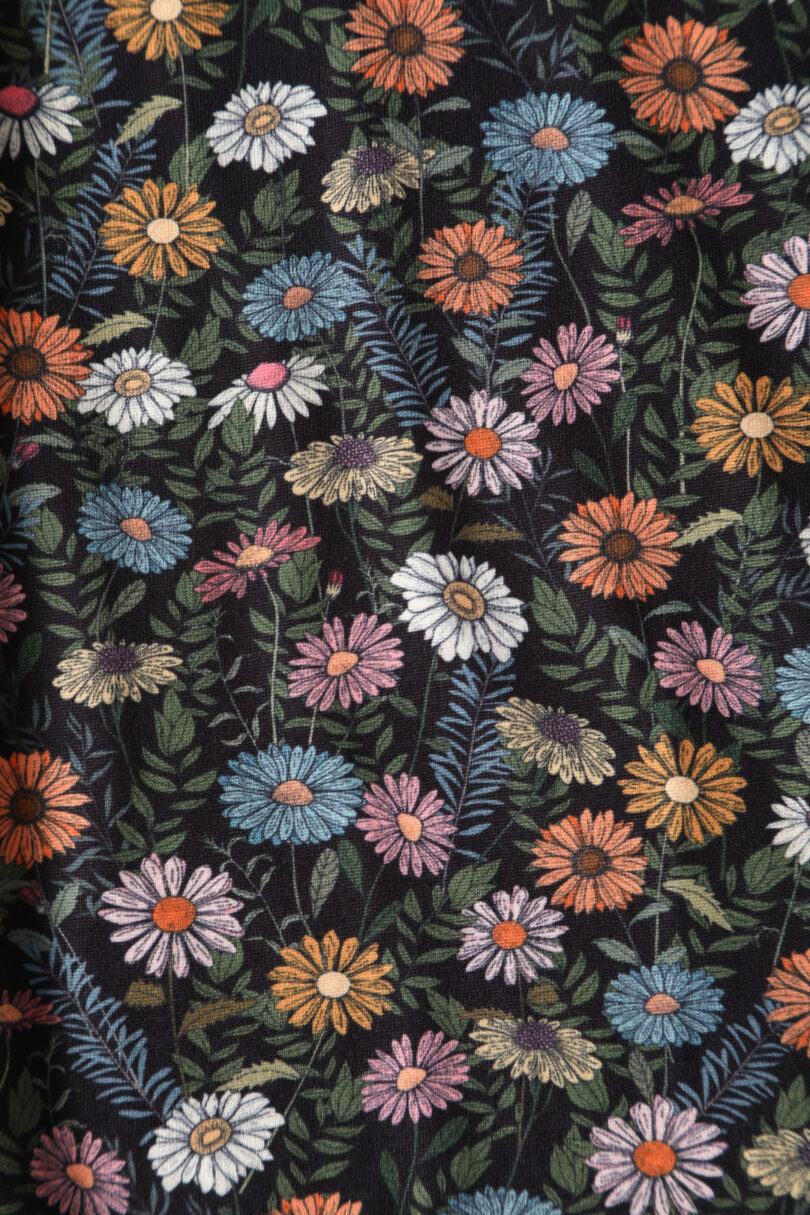 Julia Dark Green 50s Style Wildflower Print Swing Dress  Shop now at Kitty Darling