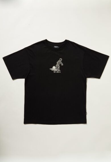 Crouching Tiger T-Shirt – T-Shirt | Kitty Darling