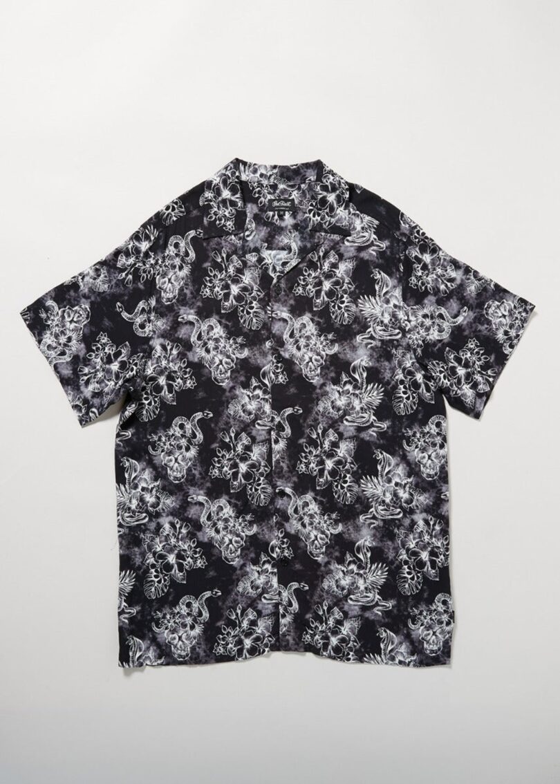 Kobra Shirt  Shop now at Kitty Darling