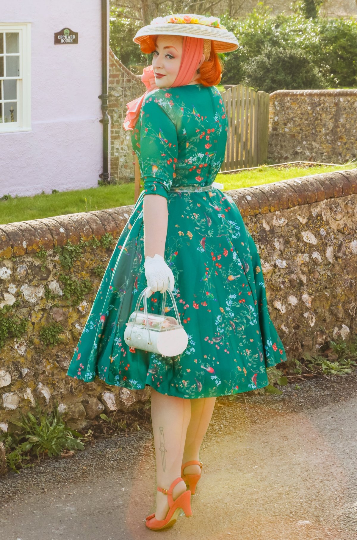 Scarlette Long-Sleeved Stretchy Dress Myrtle Green Birds & Flowers Scarlette Long-Sleeved Stretchy Dress Myrtle Green Birds & Flowers Shop now at Kitty Darling