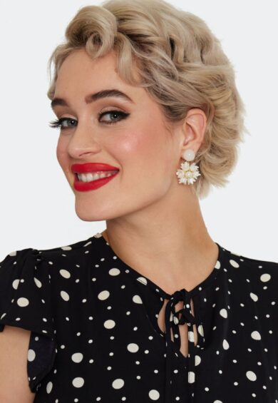 Beaded Flower Drop Earrings – Jewellery | Kitty Darling