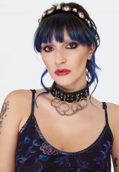 Claw Studded Earrings – Jewellery | Kitty Darling