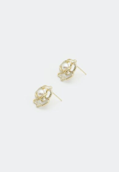 Cut Out Flower Stud Earrings – Jewellery | Kitty Darling
