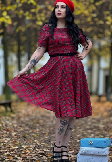 Darlene Retro Highland Red Tartan Circle Dress – Dresses | Kitty Darling