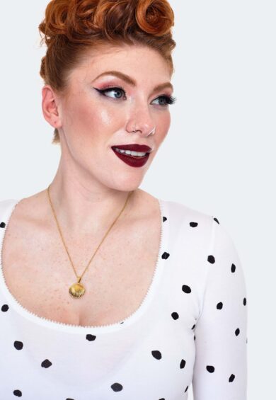 Gold Shell Pendent Necklace – Jewellery | Kitty Darling