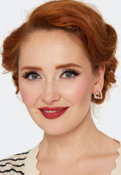 Mini Pearl Abstract Heart Earrings – Jewellery | Kitty Darling