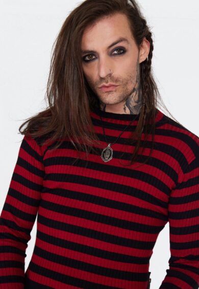 Skeleton Hand Necklace – Jewellery | Kitty Darling