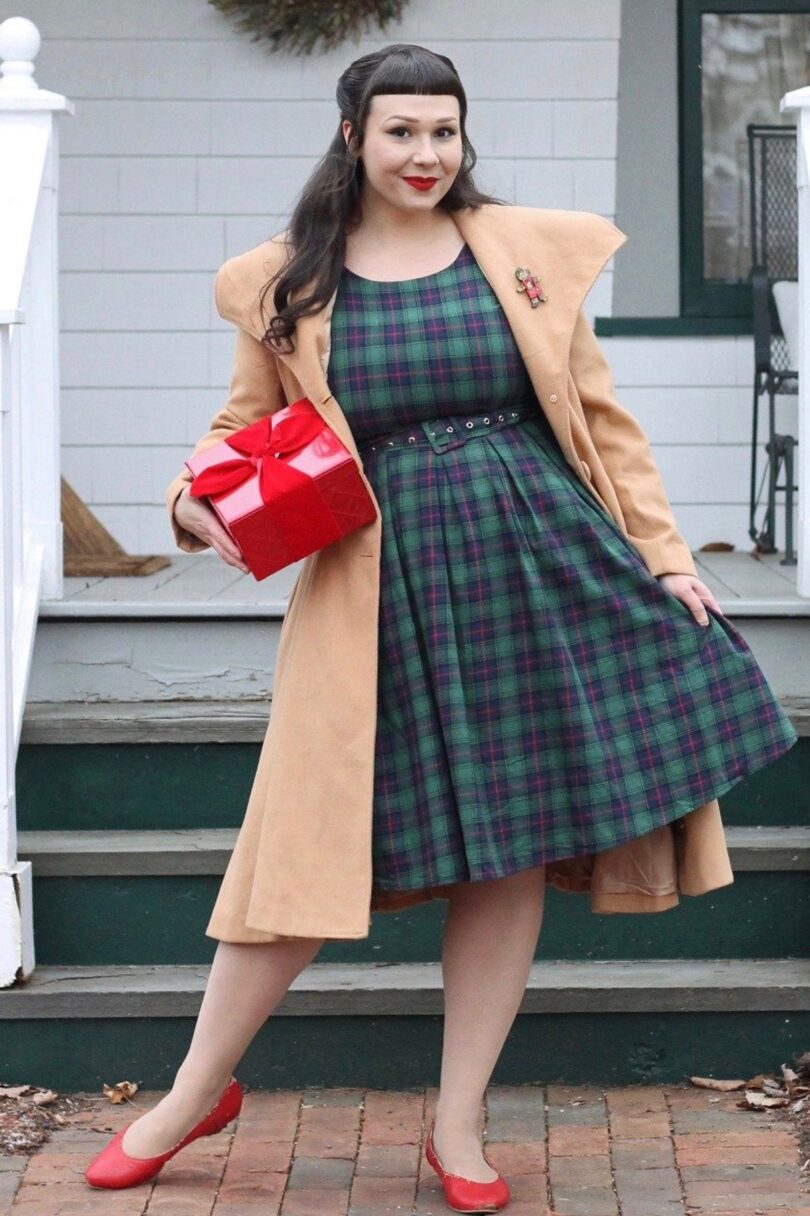 Annie Retro Check Swing Dress in Dark Green  Shop now at Kitty Darling