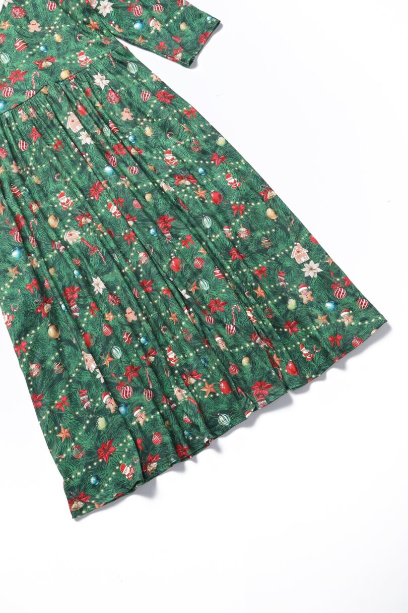 Billie Dark Green V-neckline Xmas Tree Print Long-Sleeved Dress  Shop now at Kitty Darling