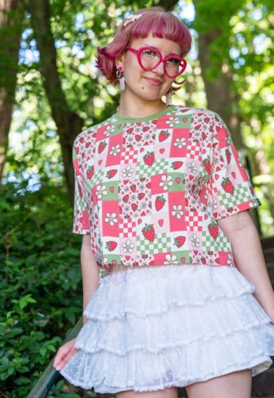 Charity Print Strawberry Picnic Cropped Boxy Tee – Boxy Cropped Tee | Kitty Darling