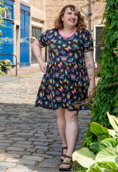 OUTLET Rebel Romance PRIDE Bugs Stretch Smock Dress – Smock Dresses | Kitty Darling