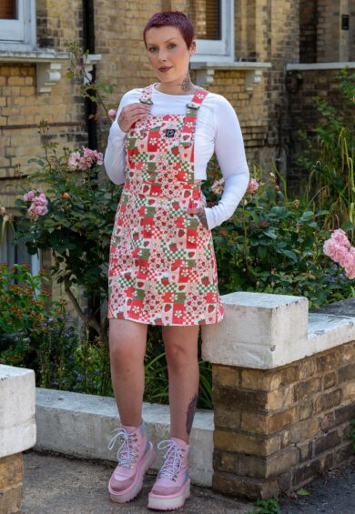 Charity Print Strawberry Picnic Stretch Pinafore Longer Length – Stretch Twill Pinafores | Kitty Darling