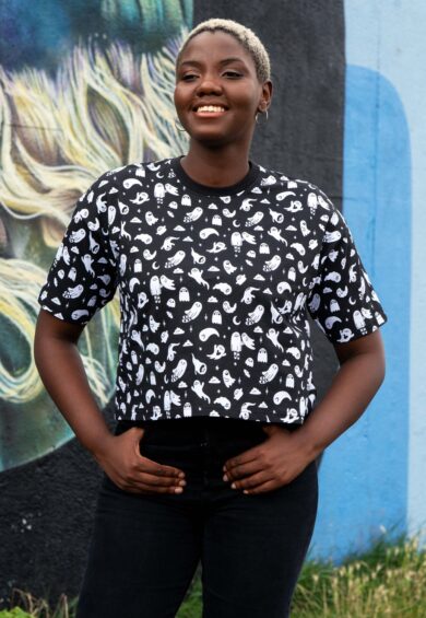 x Yasmin Cousins Ghosties Cropped Boxy Tee – Boxy Cropped Tee | Kitty Darling