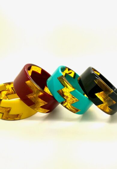 1950s Retro Rockabilly Acrylic ZigZag Bangle – New In | Kitty Darling
