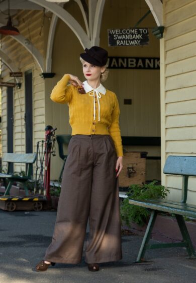 RnR Luxe Range.. The Sophia Palazzo Wide Leg Trousers in Brown Viscose Slub Weave – New In | Kitty Darling