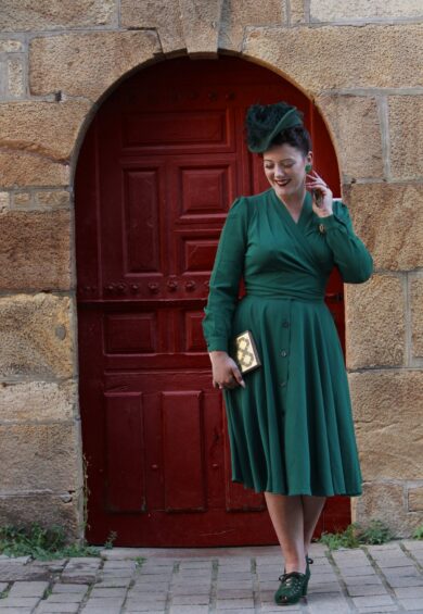 The Beverly Button Front Full Circle Skirt with Pockets in Solid Green – New In | Kitty Darling