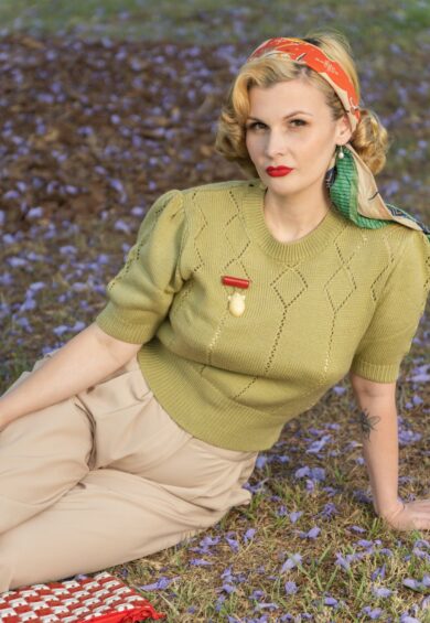 The Frances Short Sleeve Pullover Jumper in Sage Green – New In | Kitty Darling