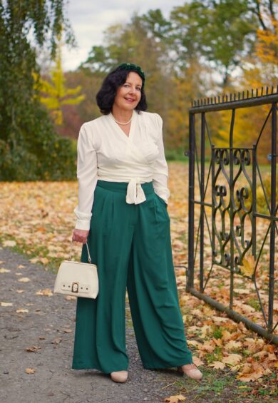 The Sophia Palazzo Wide Leg Trousers in Green – Just Landed | Kitty Darling