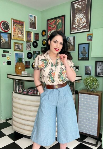 Tuck in or Tie Up Maria Blouse in Tahiti Print Authentic 1940s-50s – New In | Kitty Darling